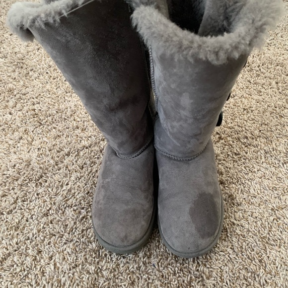 UGG Bailey Button Triplet - Picture 5 of 8